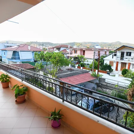 Darlin Apartament Berat